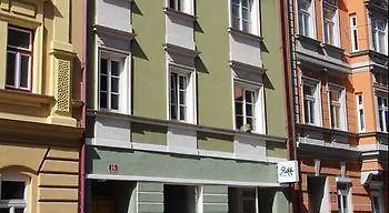 S14 & Innsbruck
