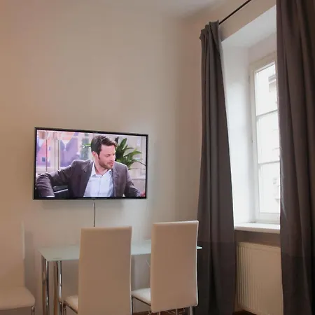 מלון S14 & אינסברוק